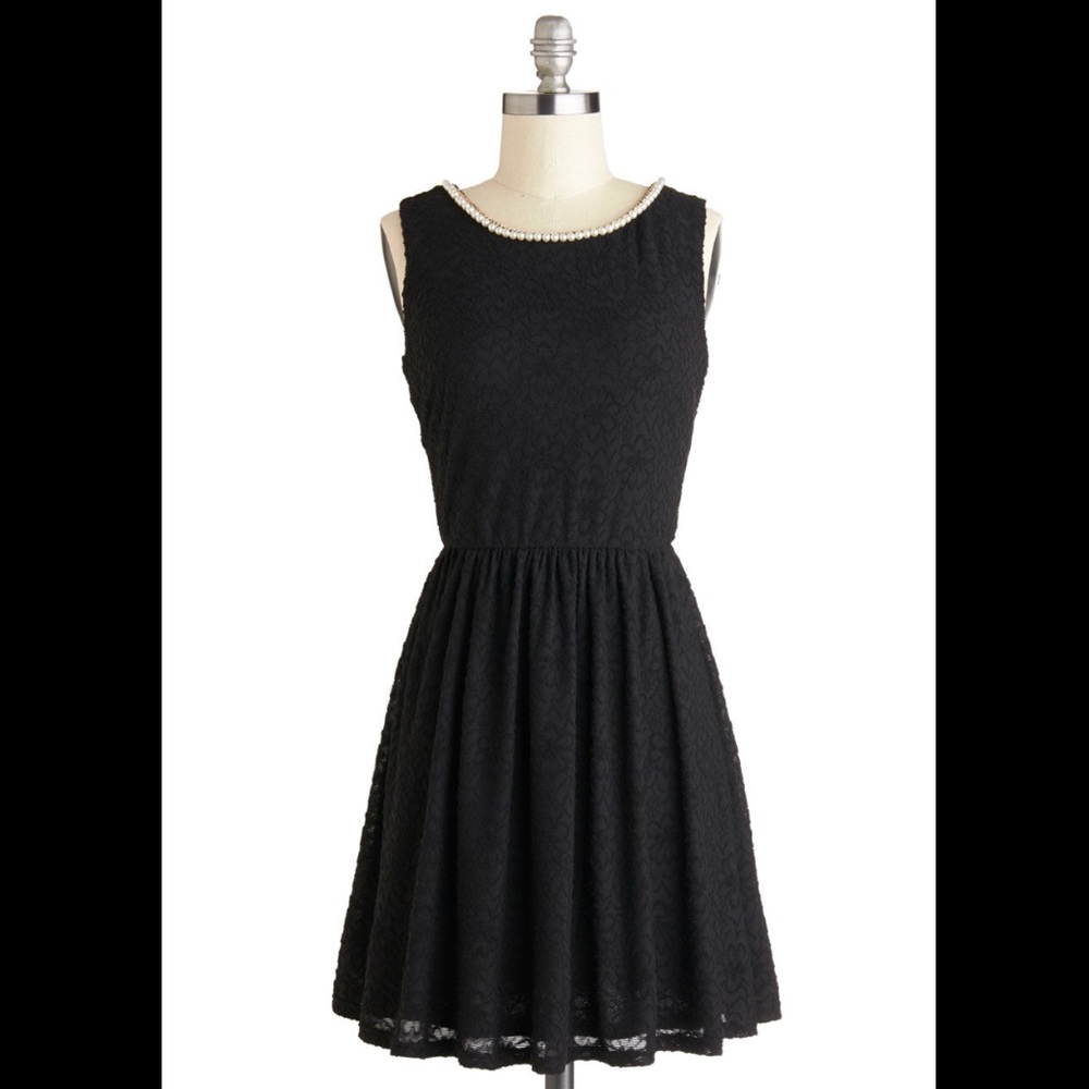 ✨Final Price✨ ModCloth String of Twirls Dress